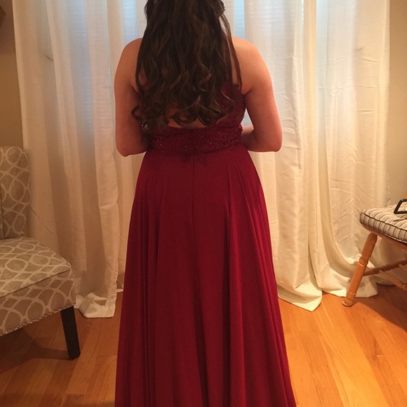 Beautiful prom dress - Picture 5 of 6
